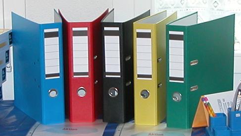 Bundesordner in diversen Farben 7.5 cm