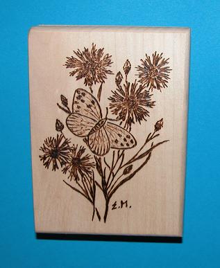 Zettelbox mit Kornblumen und Schmetterling
