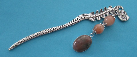 braune Aventurin Kugeln und Cabochons