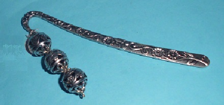 Metallblumenkugeln durchbrochen