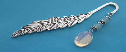 2 Opal Kugeln und 1 Cabochons